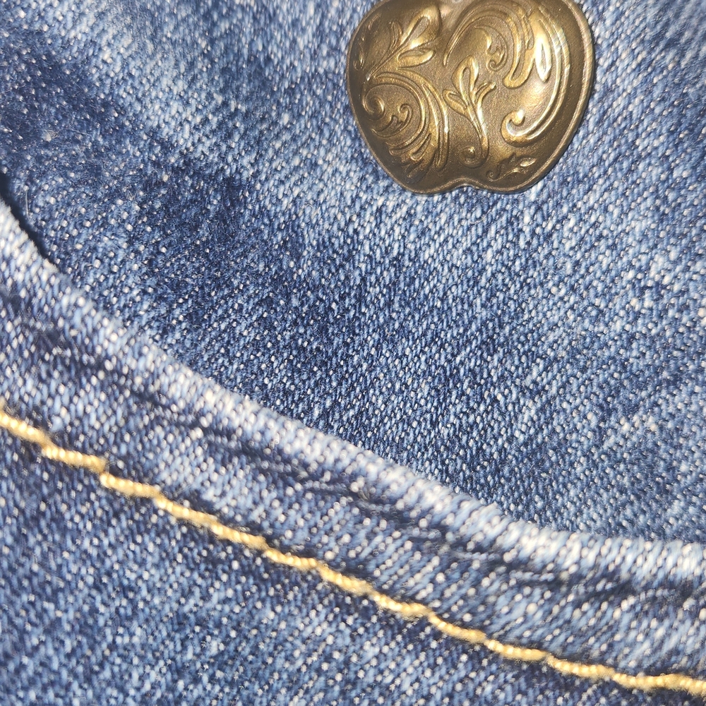 Apple Bottoms Distressed Straight Leg Jeans Size 9/10 - Picture 4 of 11